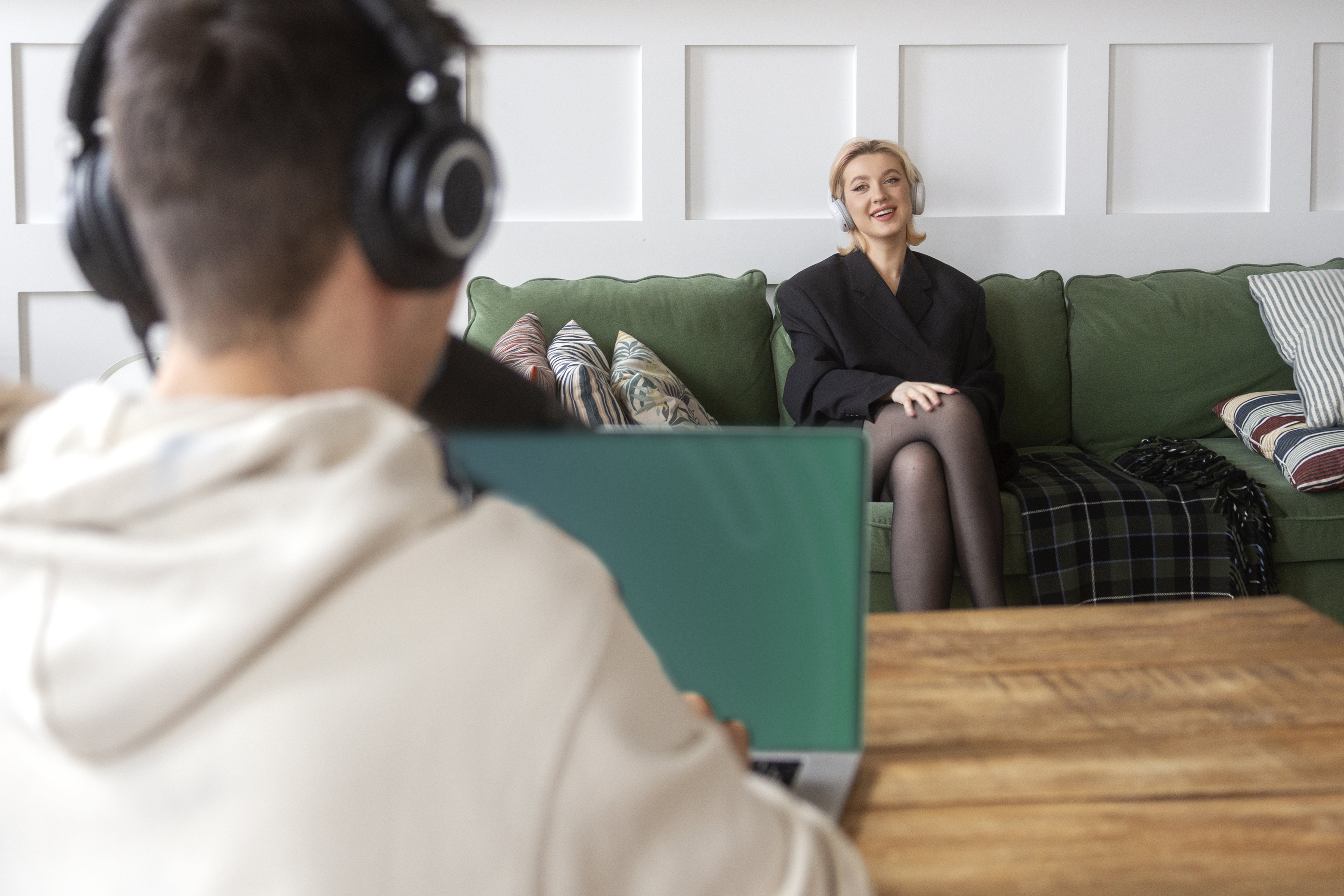 AI Voice Agents for India: Transform Your Business Communication with Tabbly.io