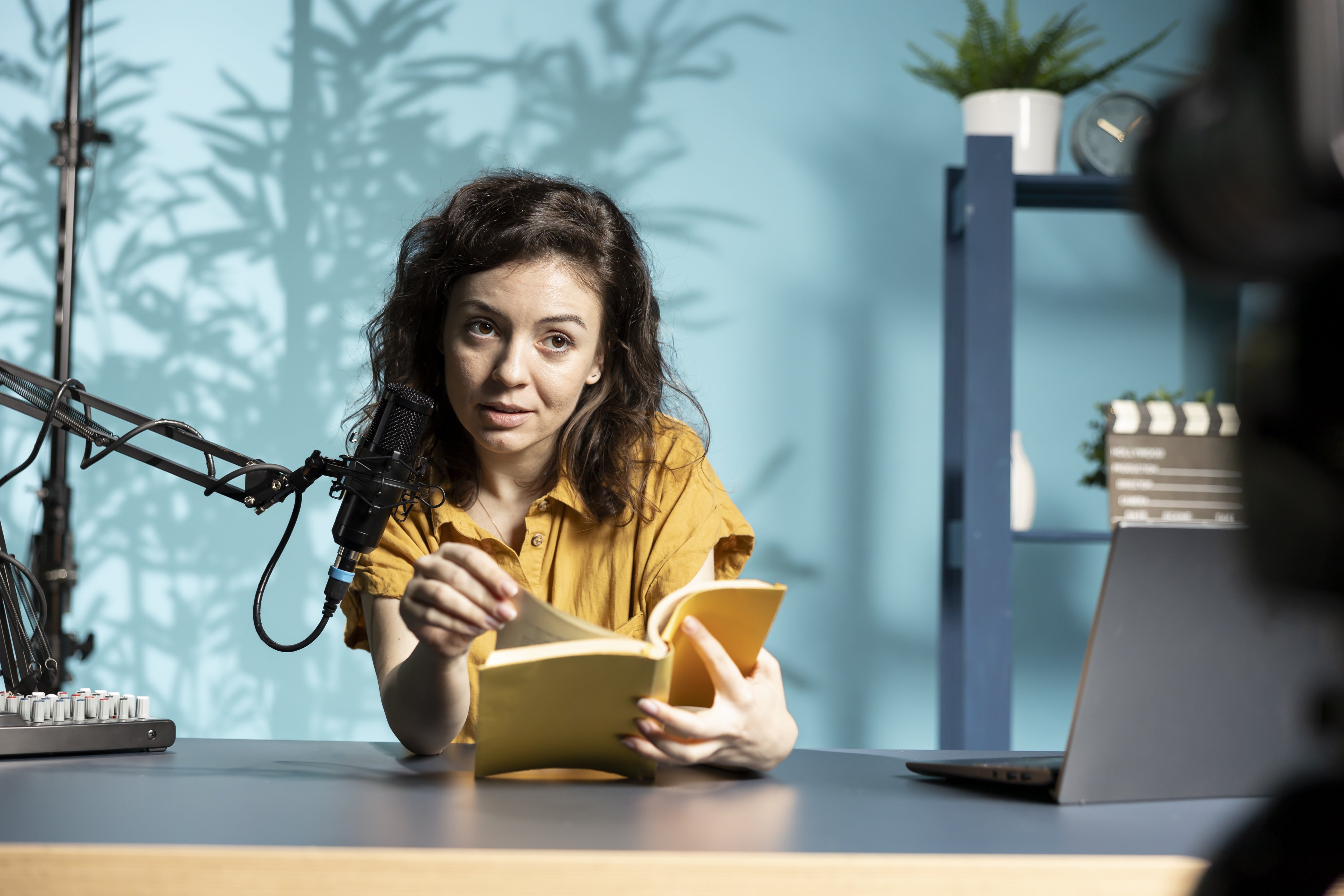 How to Convert Text to American English Speech: 5 Methods Tested